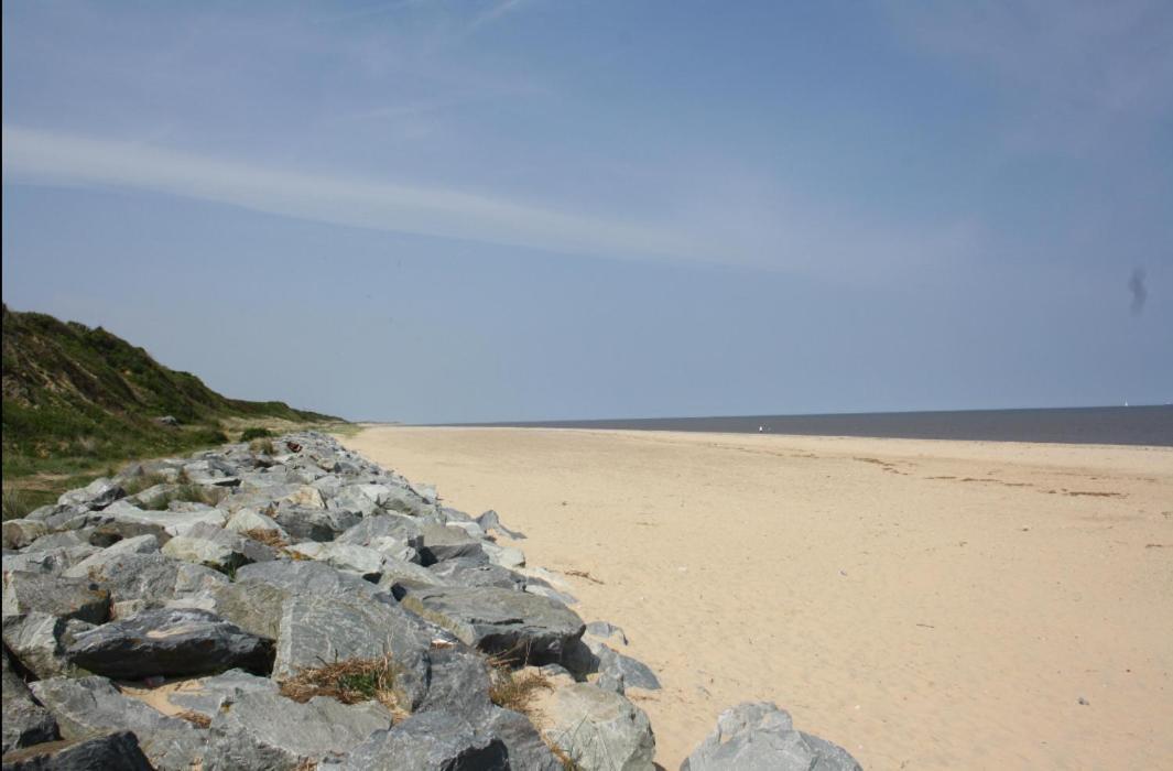 3 Bed ,Sleeps 8 Caravan California Cliffs Holiday Park Scratby エクステリア 写真