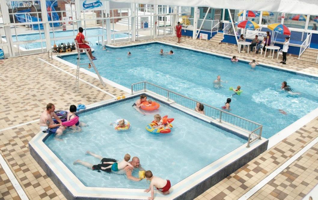 3 Bed ,Sleeps 8 Caravan California Cliffs Holiday Park Scratby エクステリア 写真